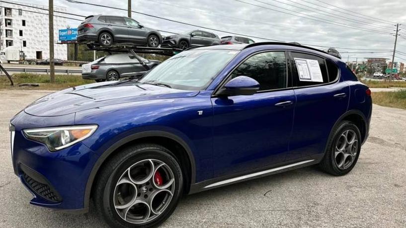 ALFA ROMEO STELVIO 2022 ZASPAKBN3N7D47327 image